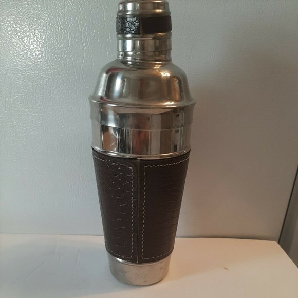 Vintage Stainless Steel and Brown Leather Cocktail Shake with Strainer India - Picture 3 of 12